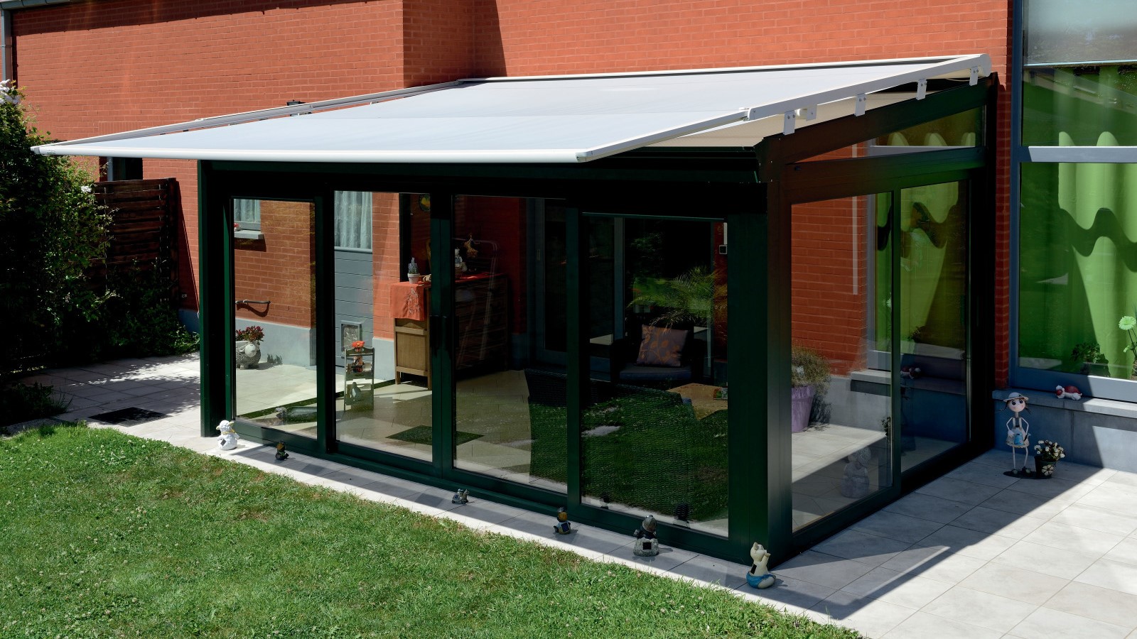 Quelle couleur pour un store Antichaleur ? Housekeeping Magazine